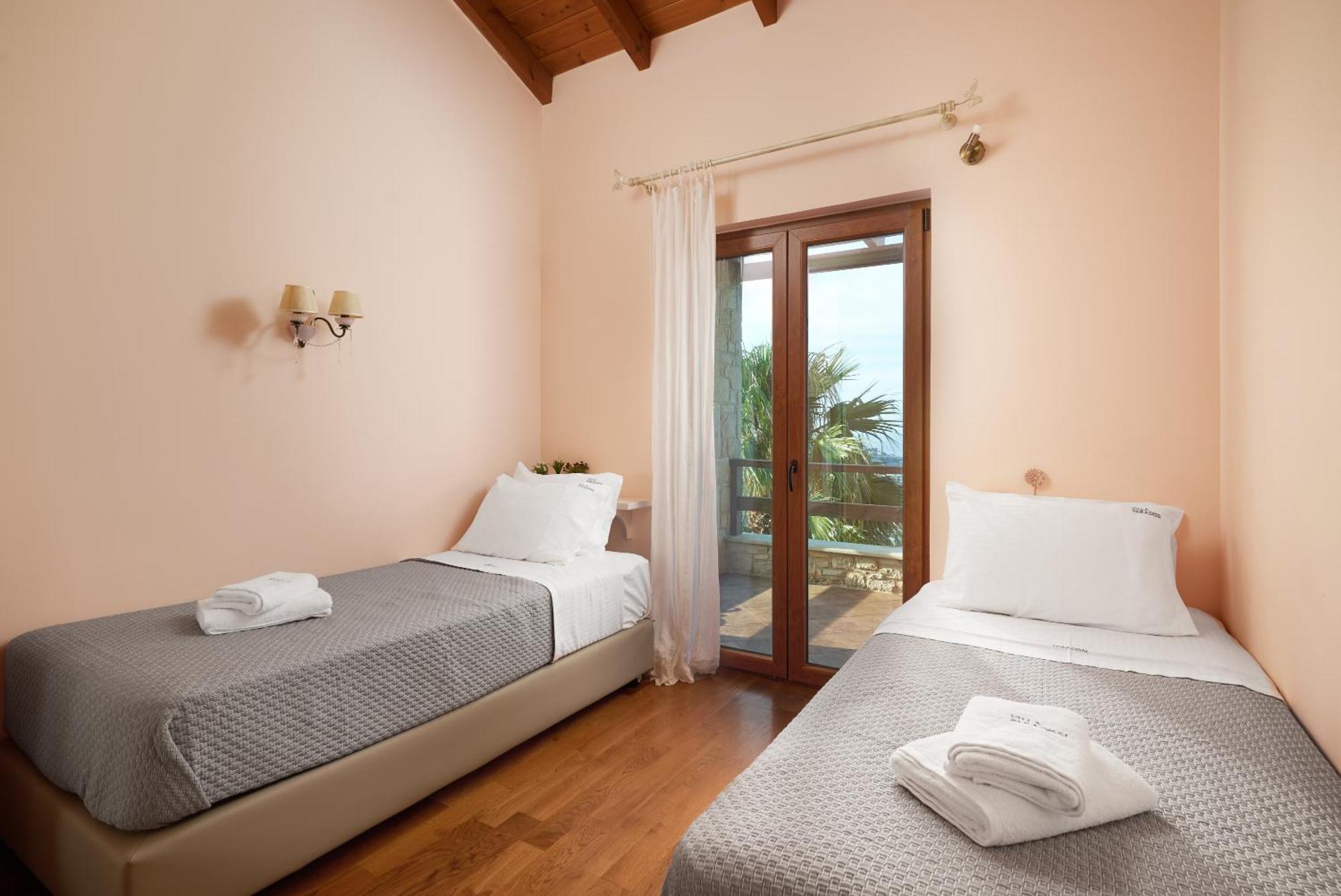 Villa Paradissi In Crete Агия-Пелагия  Экстерьер фото